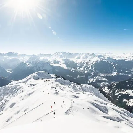 Le Grand Bouquetin - 4 Pieces Pour 8 Personnes Mae-9924